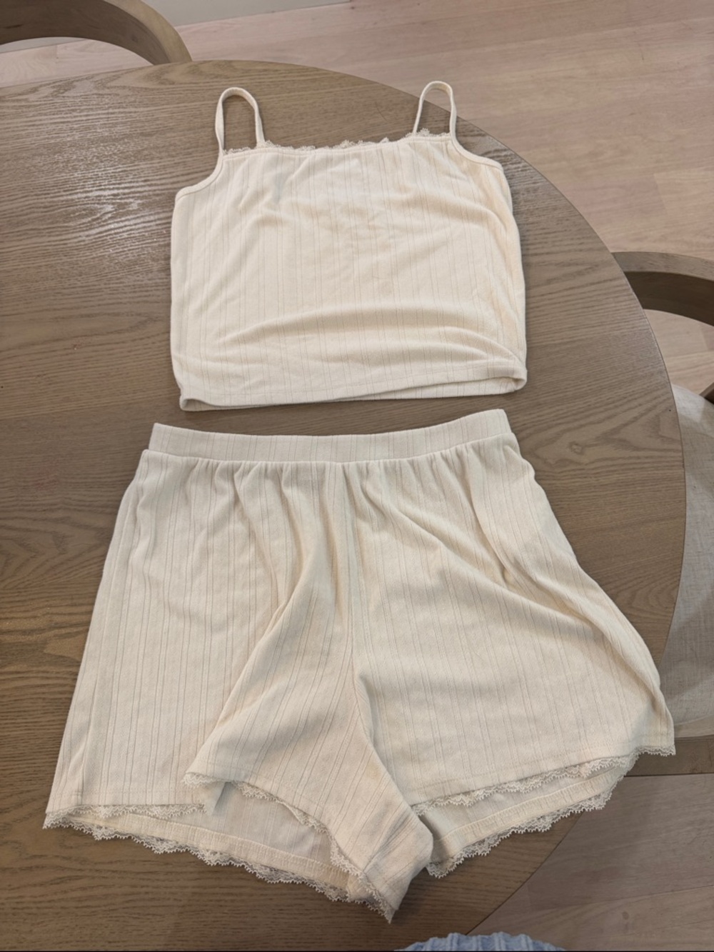 Abercrombie & Fitch Cream Ribbed Lounge Collection Tank & Shorts - Size Medium